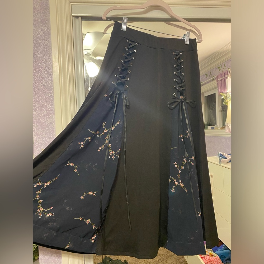 Knit skirt vintage design